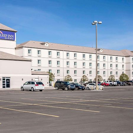 Sleep Inn & Suites Conference Center And Water Park Minot Εξωτερικό φωτογραφία
