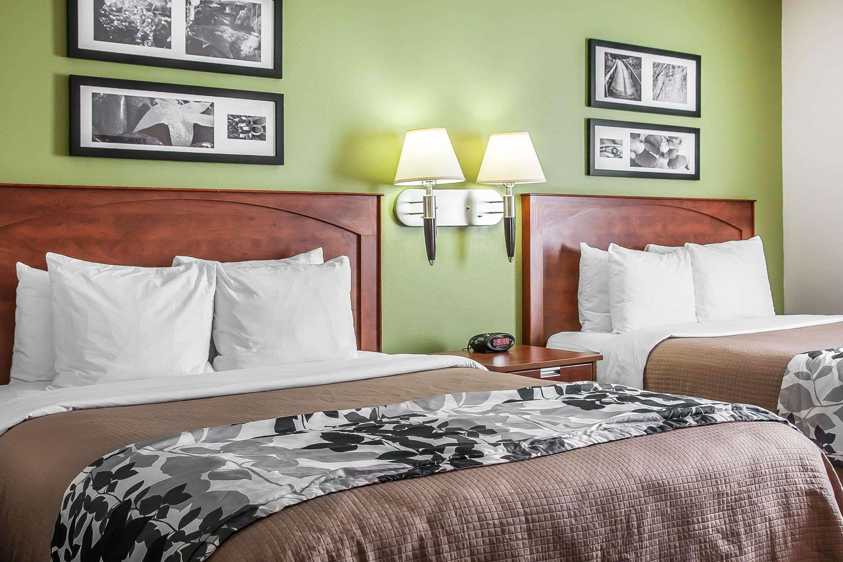Sleep Inn & Suites Conference Center And Water Park Minot Εξωτερικό φωτογραφία