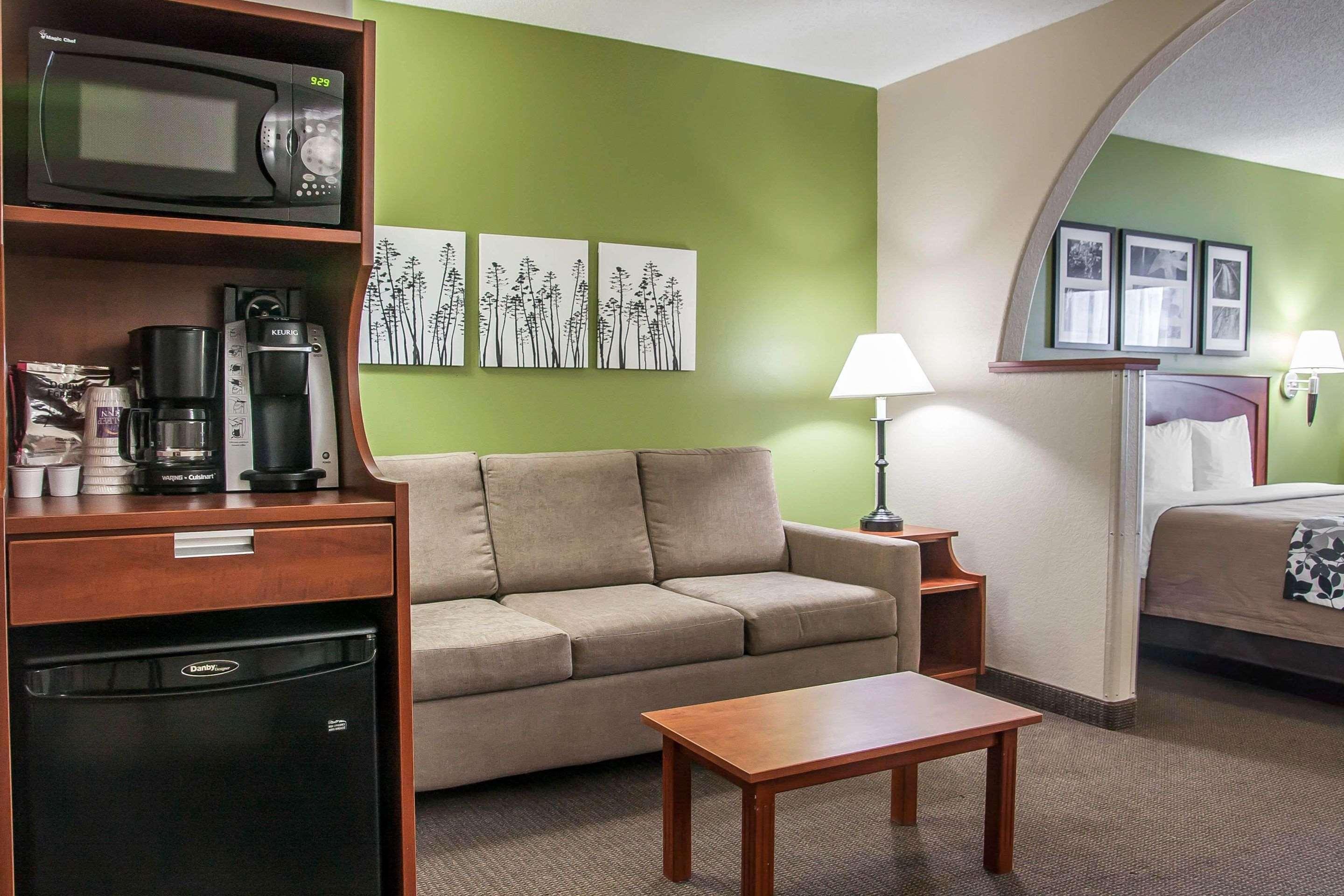 Sleep Inn & Suites Conference Center And Water Park Minot Εξωτερικό φωτογραφία