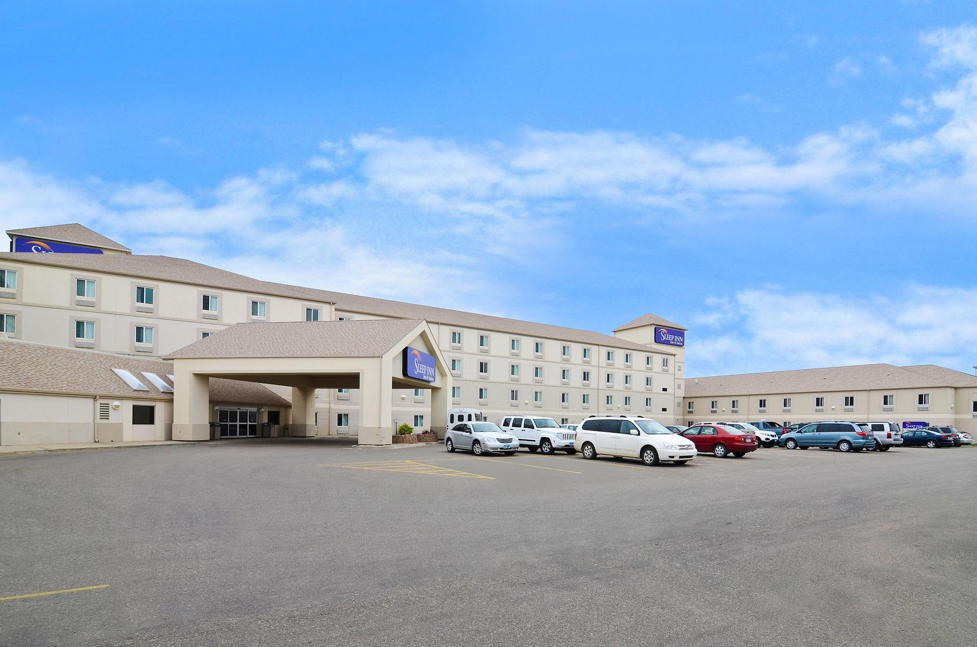 Sleep Inn & Suites Conference Center And Water Park Minot Εξωτερικό φωτογραφία