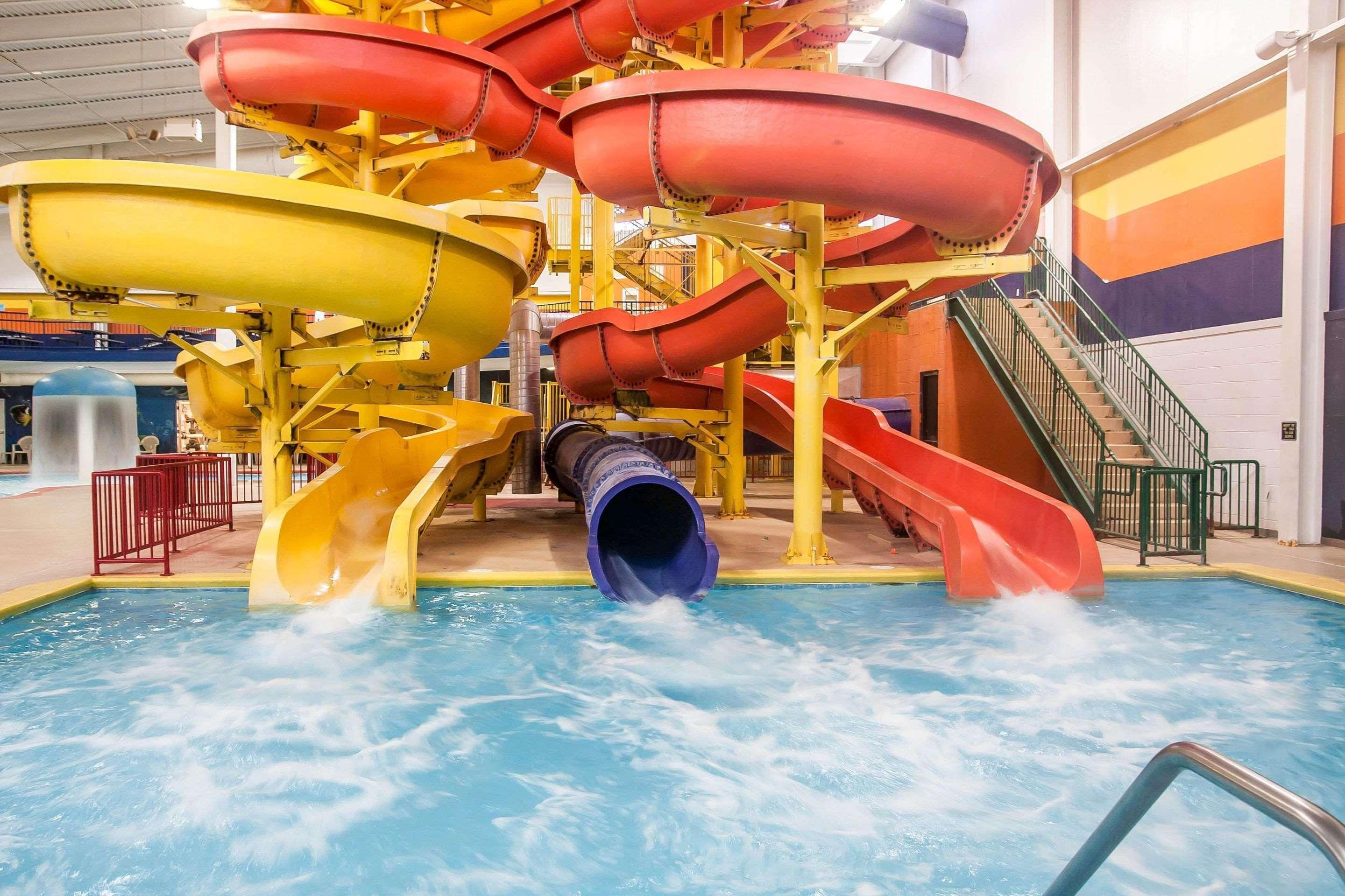 Sleep Inn & Suites Conference Center And Water Park Minot Εξωτερικό φωτογραφία